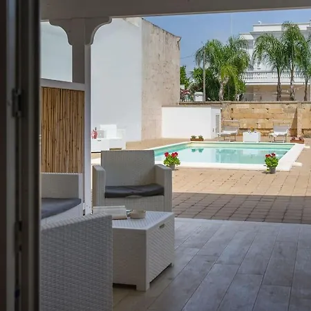 Apartment Bilocali Da Zia Martina By Apulia Alliste